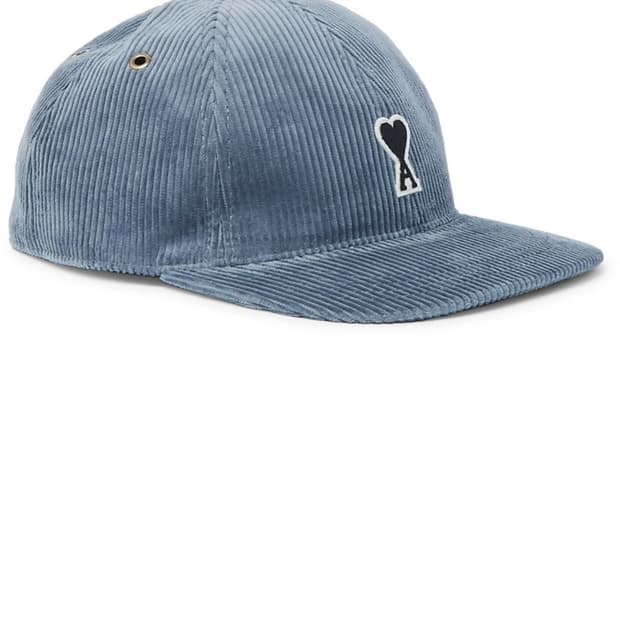 ami 코듀로이볼캡 팝니다.