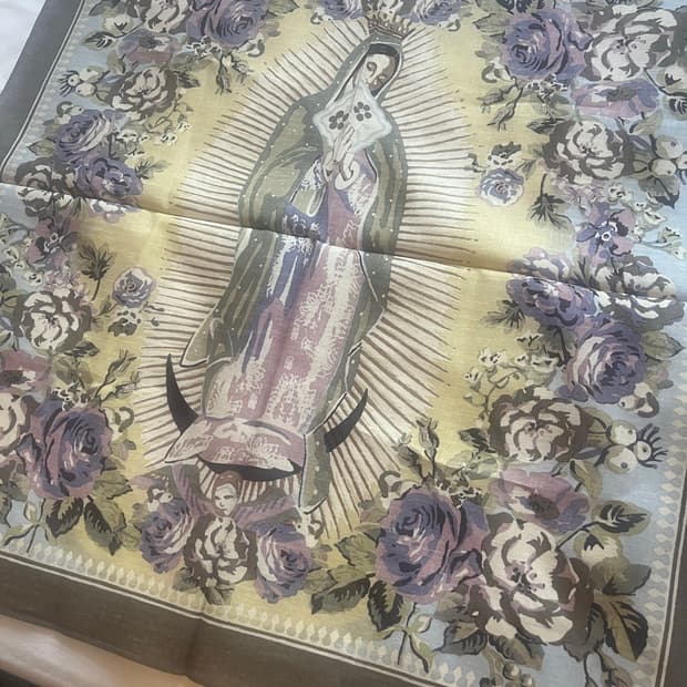 캐피탈 반다나 패키쉬 마리아 브라운