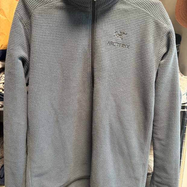 아크테릭스 델타 lt 자켓 S made in canada