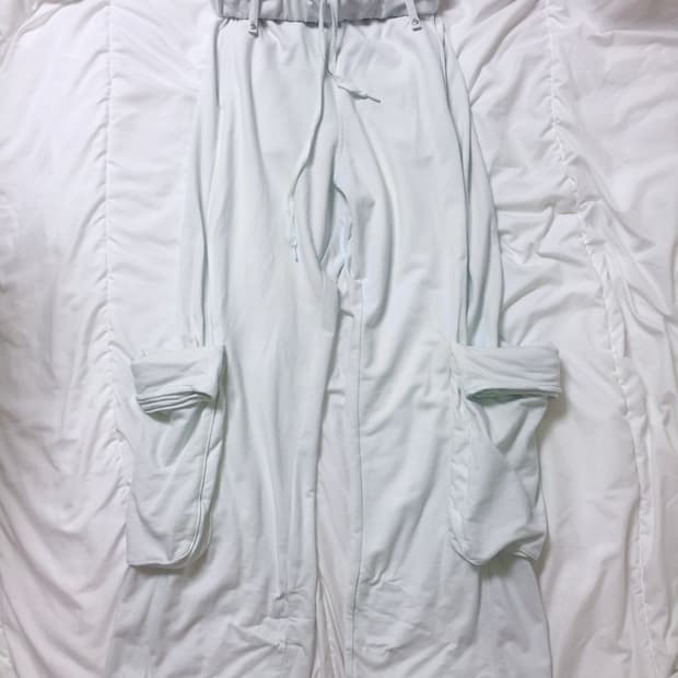 오픈와이와이 롤 웨이스트 스웻 카고 팬츠 민티화이트