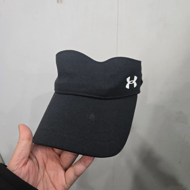 UNDER ARMOUR 언더아머 썬캡 모자! 밴딩~