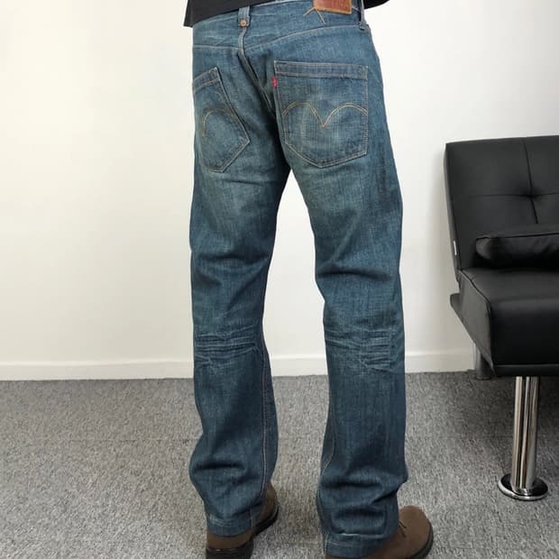 리바이스 정품 커브드 사선 데님팬츠