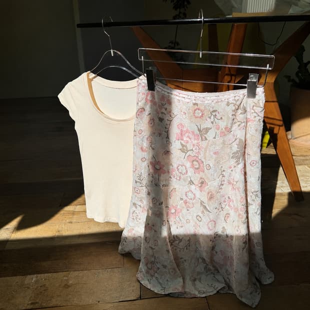 핑크 플로럴 플레어 스커트 Pink Floral Flare Skirt