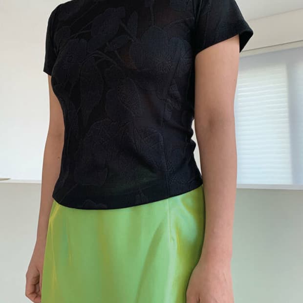 Teak 티크 CAMELLIA JACQUARD JERSEY TOP