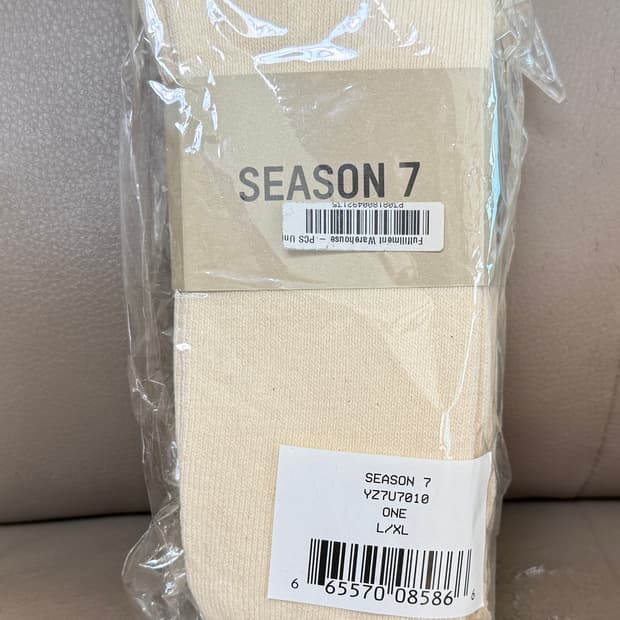 [새상품/L,XL] 이지 시즌7 칼라바사스 삭스 양말 3페어