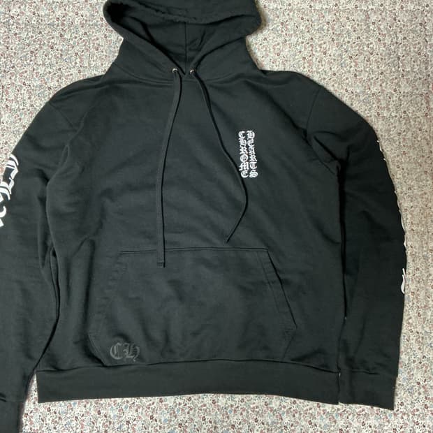 크롬하츠 버티컬 후드 사이즈 m (크림택 보유)