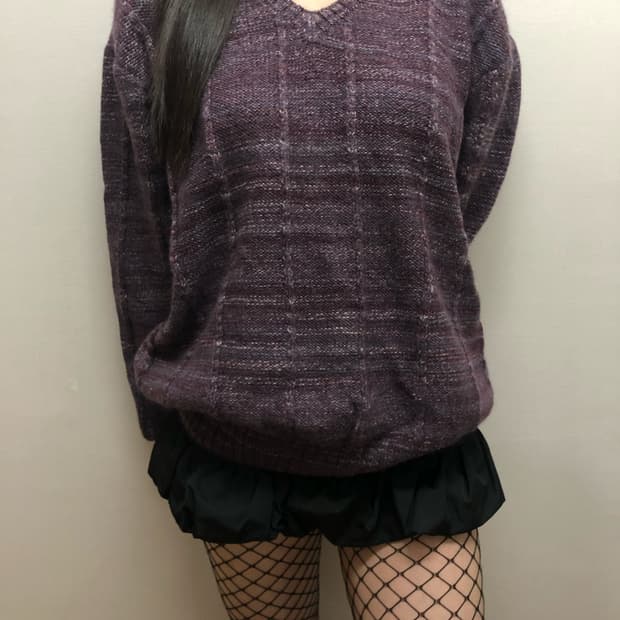 빈티지 퍼플 브이넥 니트