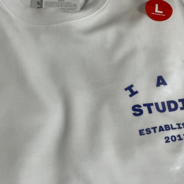 아이앱 스튜디오 26 반팔 티셔츠 화이트 