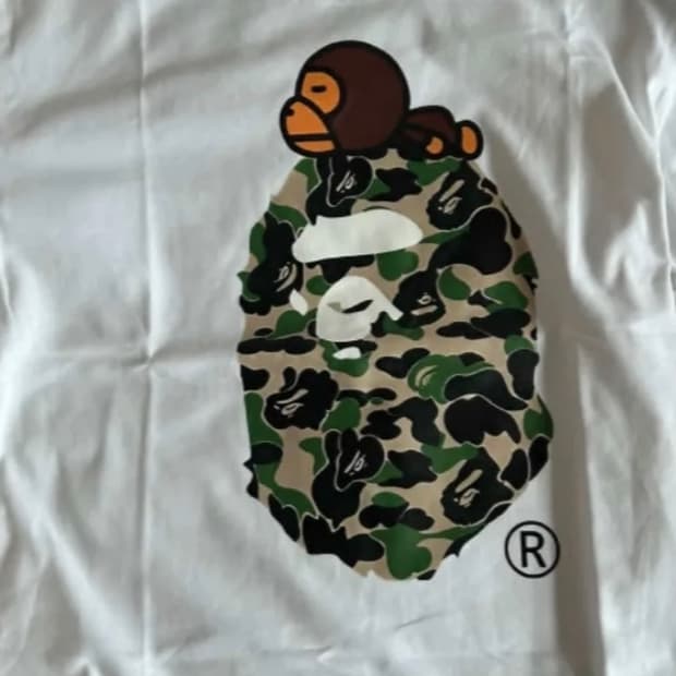 베이프 ABC 카모 마일로 온 빅 에이프 티셔츠 화이트 그린