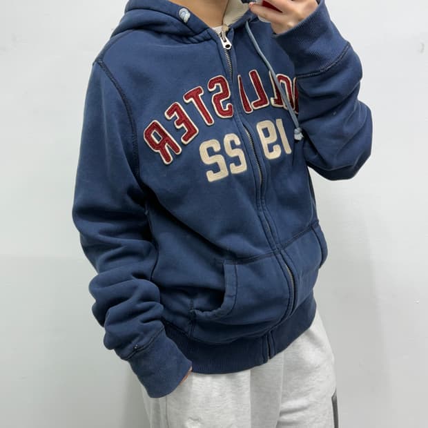 [L] 홀리스터 네이비 후드집업