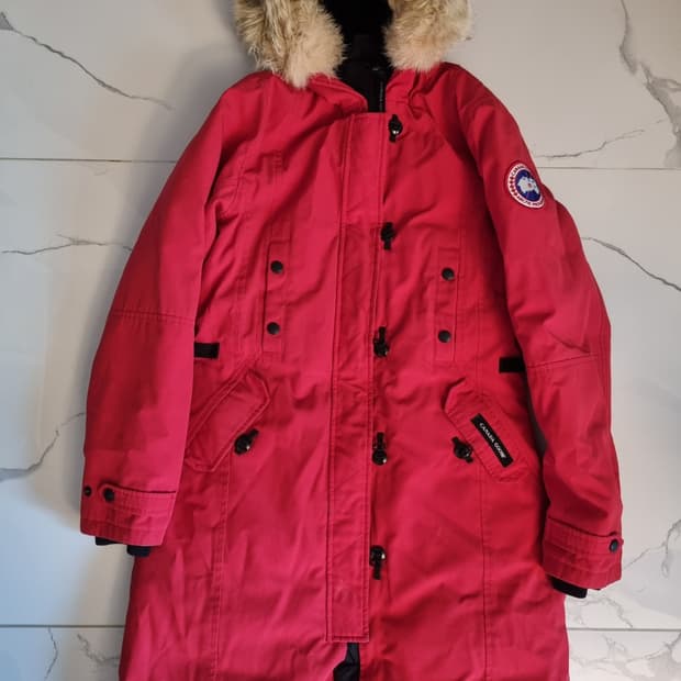 캐나다구스 롱패딩 (canada goose)