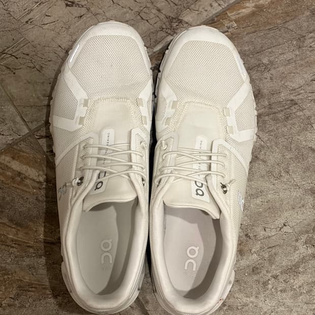 온러닝 클라우드6 화이트 B급 290 판매