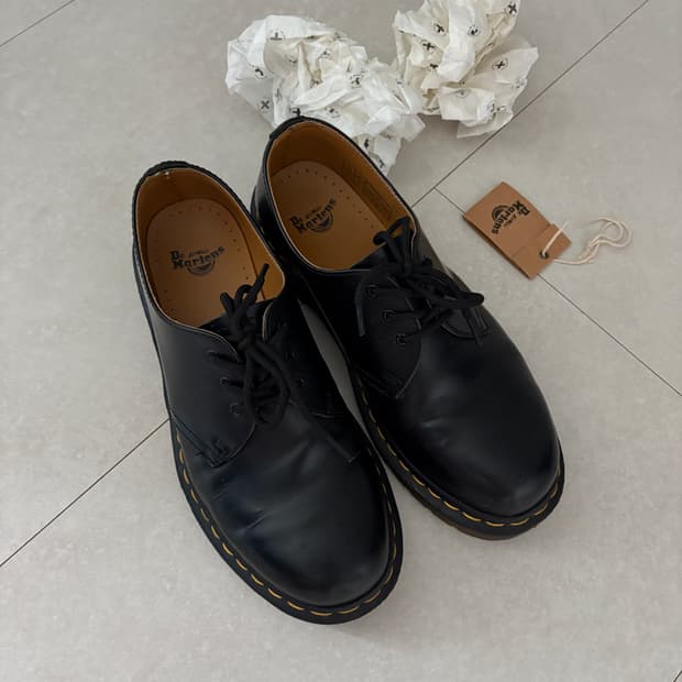 닥터마틴 1461 스무스 블랙 uk7