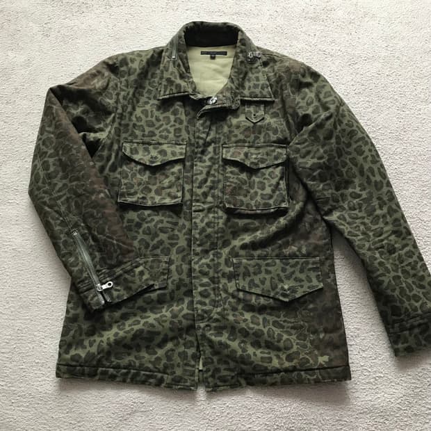 JPN- Discovered 레오파드 야상자켓