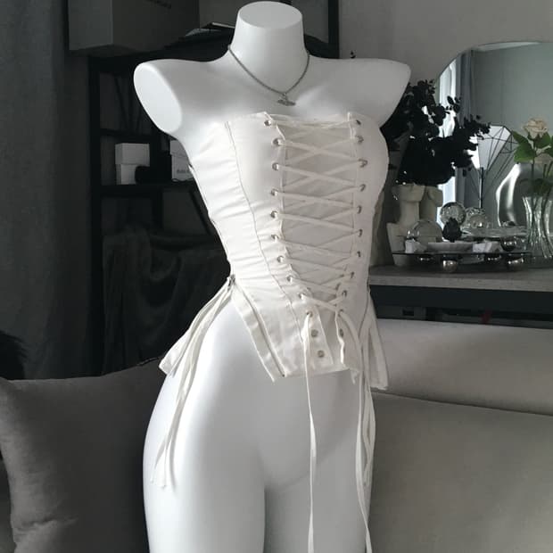 ༒ Side Zipper Detail Corset Top