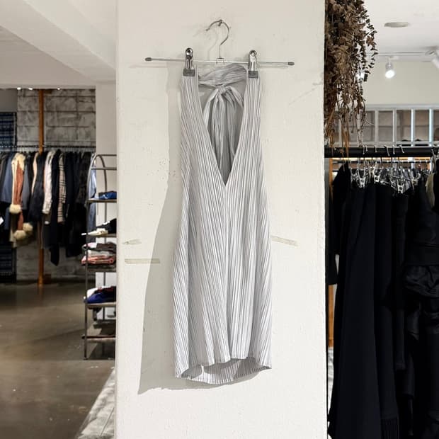 플리즈 플리즈 라이트그레이 홀터넥 탑