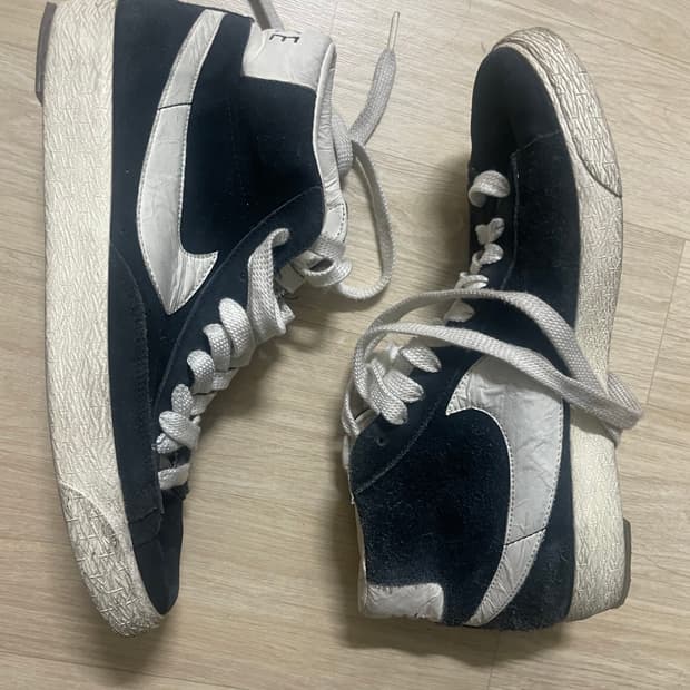 나이키 블레이저 하이 275