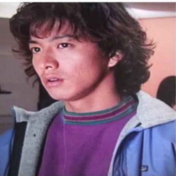 챔피온 리버스위브 스웻셔츠