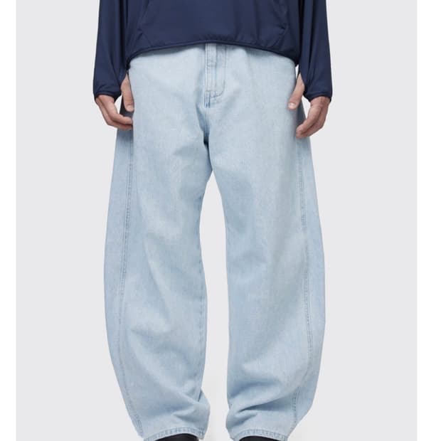 헤칭룸 Curve Jeans (Light Blue) _ S 사이즈