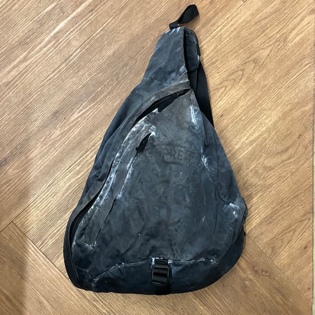 슈프림 스톤아일랜드 슬링백