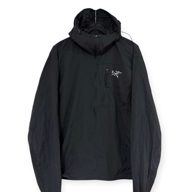 아크테릭스 블랙 아노락 바람막이