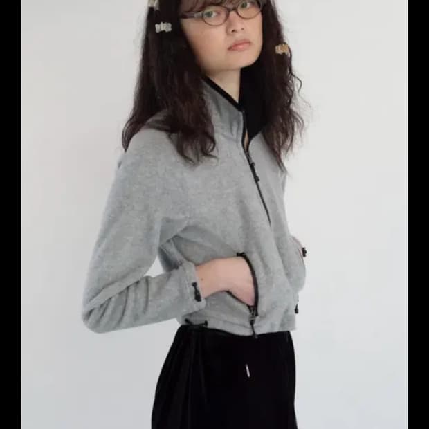 캐롤쇼페 크롭 후리스