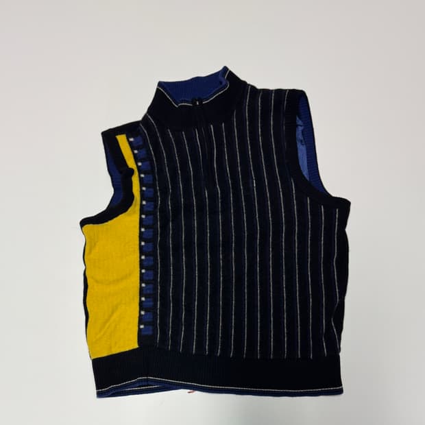 여성 닥스 daks 스트라이프 풀오버 반집업 니트 조끼 M