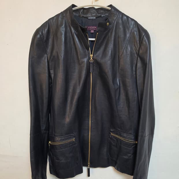 Escada Edition 가죽(송아지) 자켓 38 (새상품급)
