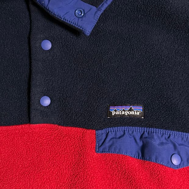 10s 파타고니아 신칠라 스냅티 네이비 레드 XL