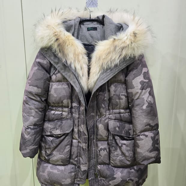 베네통 여성 카모 패딩