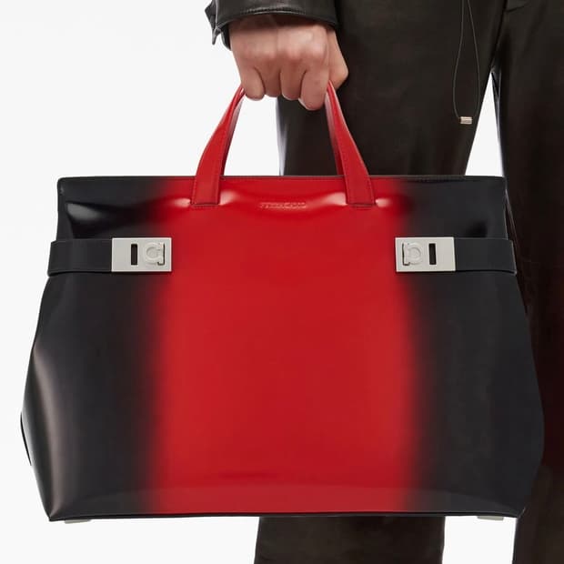 Ferragamo 페레가모 레더 토트백 새상품