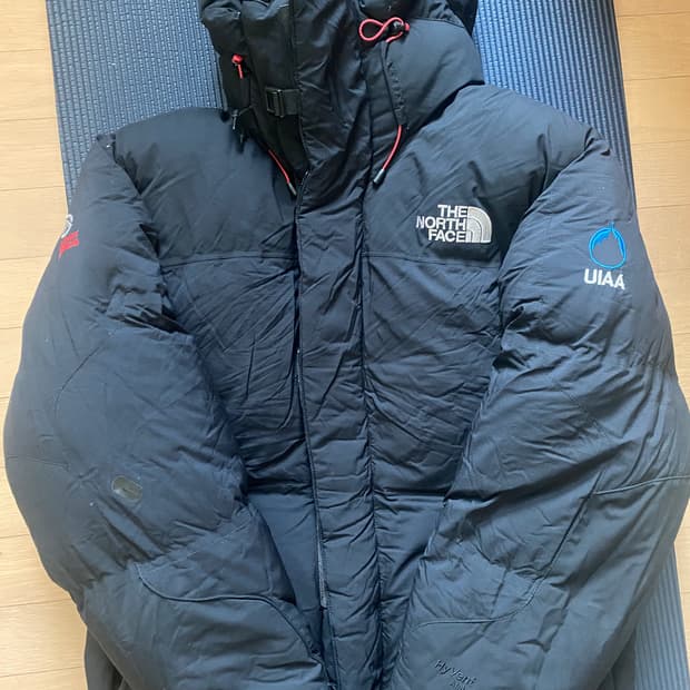 노스페이스 히말라야3 블랙 한정판 L 105 사이즈 판매합니다 교환가능