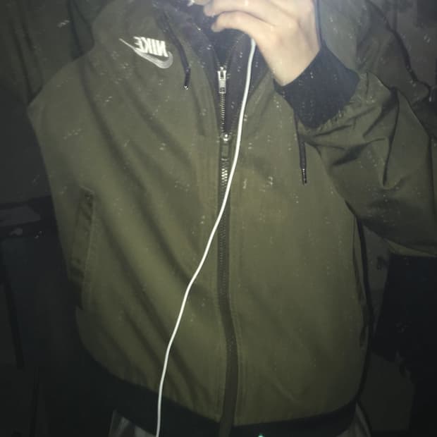 나이키 카키 나일론 자켓