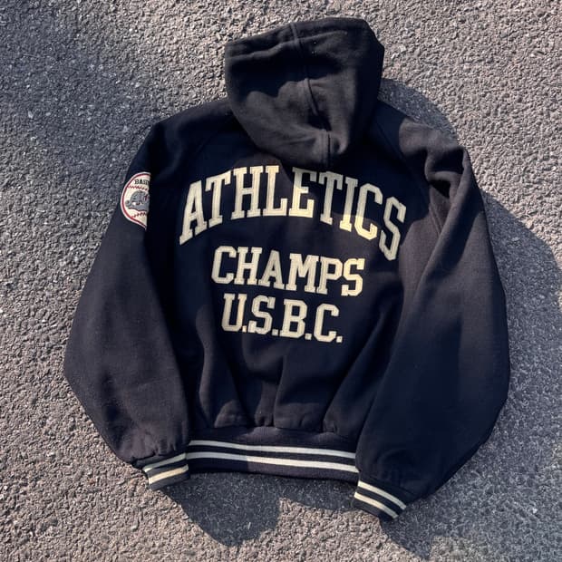 유니버시티샵 봄버 후드 바시티자켓 