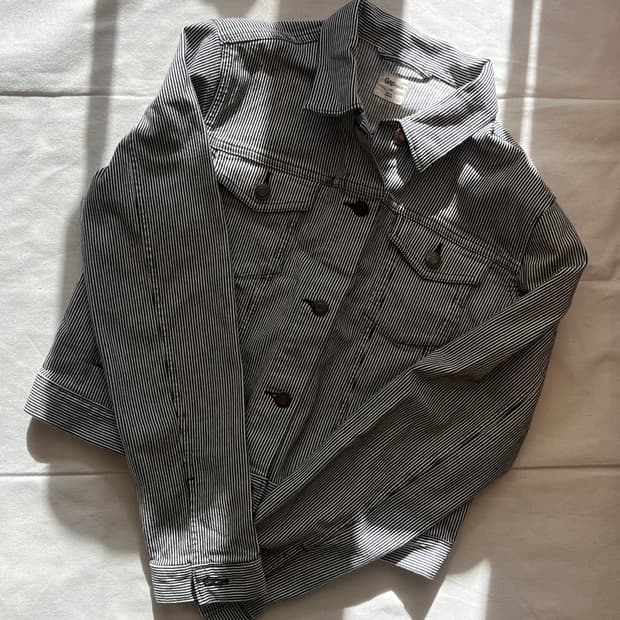 GAP stripe trucker jacket