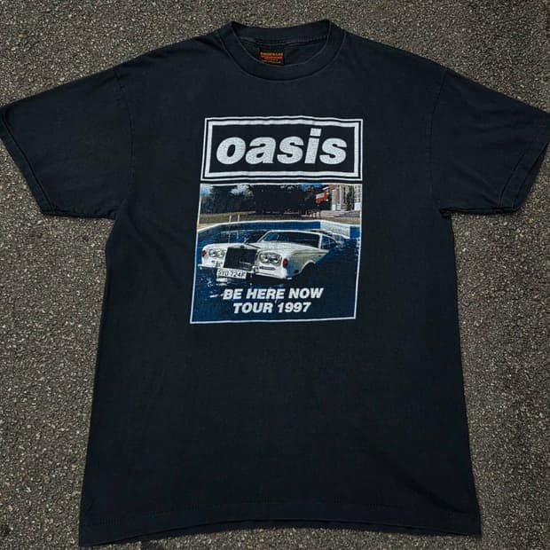 Oasis 반팔티