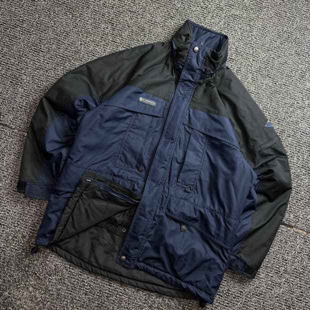 컬럼비아 고프코어 올드스쿨 마운틴 점퍼 2336