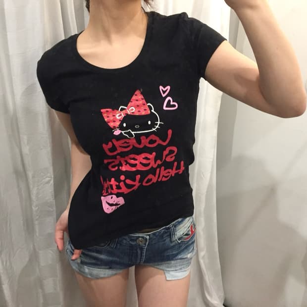 Hello Kitty 헬로키티 딱붙핏 반팔