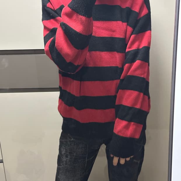 더바이닐하우스 모헤어 니트