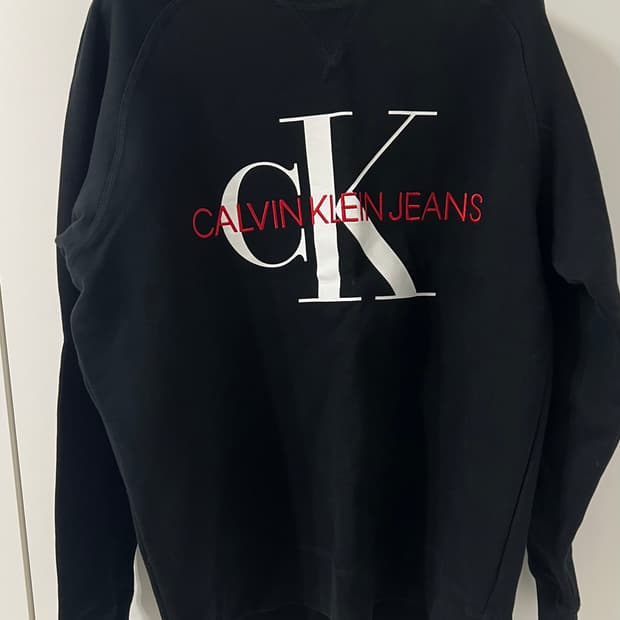 캘빈클라인 모노그램 맨투맨 스웨트셔츠 크루넥