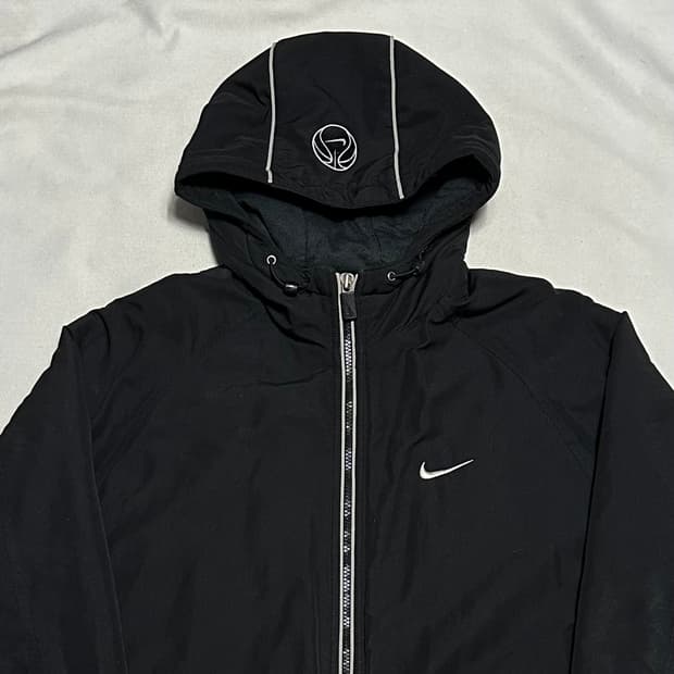 L 나이키 올드스쿨 블랙 후드 점퍼