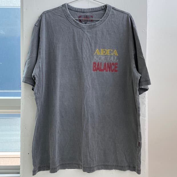 (XL) 에이카화이트 반팔 티셔츠