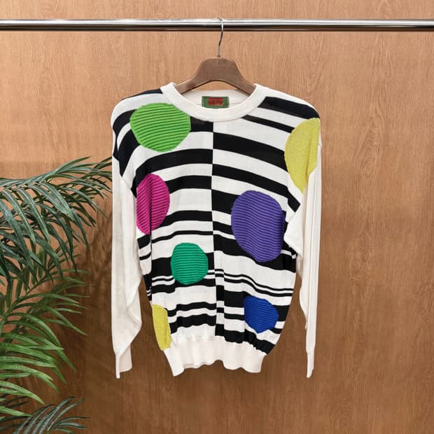 겐조 골프 크루넥 긴팔 울 니트 스웨터 기하학 패턴 시보리 디테일 화이트