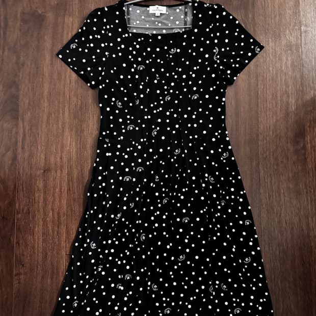 꾸레쥬 도트 미디 원피스