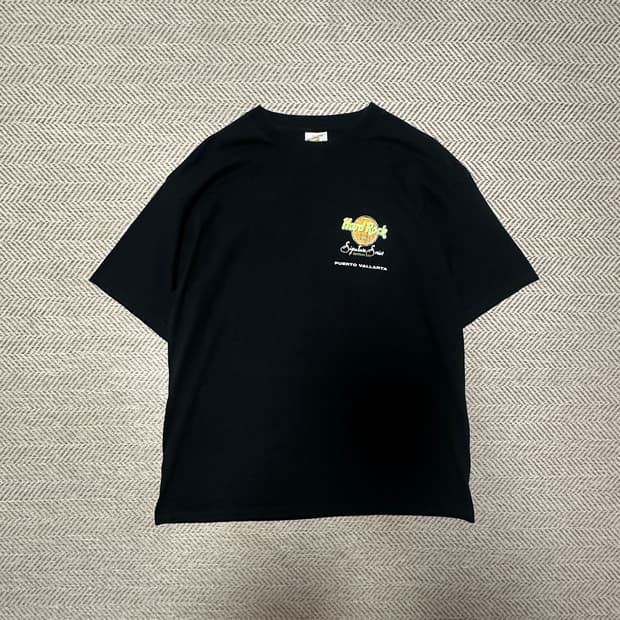 HARD ROCK CAFE t-shirt
