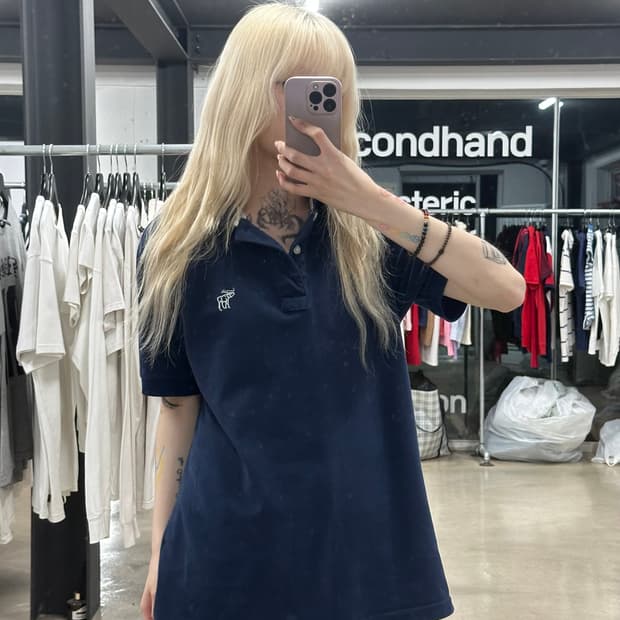 아베크롬비 자수 로고 네이비 카라 반팔 티셔츠