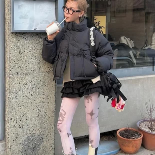 시눈 리본 패딩 덕다운 리본 디테일 푸퍼 숏패딩