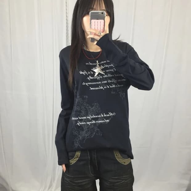 Thruxton Script Long Sleeve