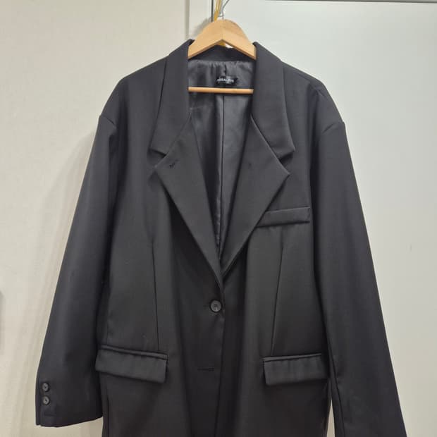 제너럴 이브 블랙 자켓