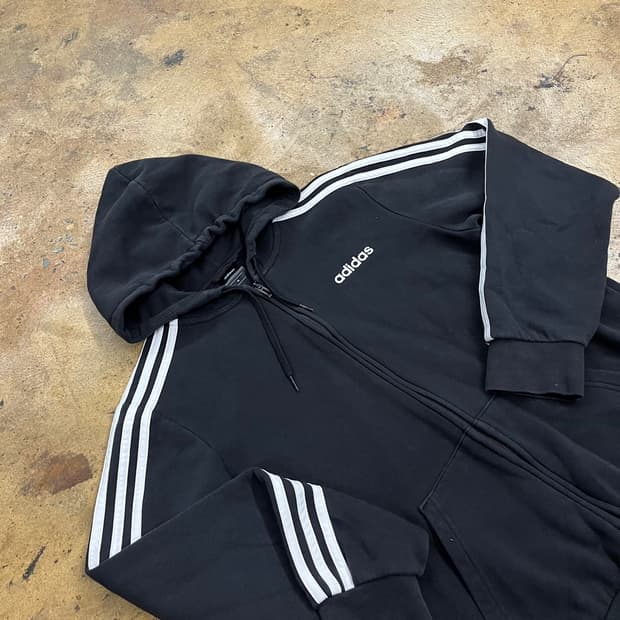 아디다스 블랙 트랙탑 후드집업 